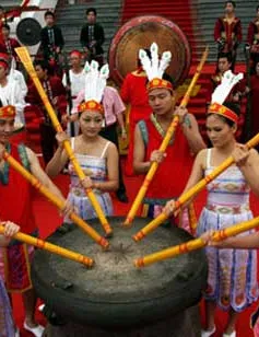 Người dân Khánh Hòa hướng về ngày Giỗ tổ Hùng Vương  