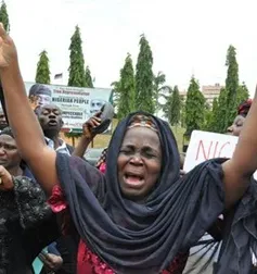 Anh hỗ trợ Nigeria giải thoát các nữ sinh bị bắt cóc