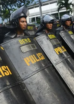 Công bố kết quả bầu cử Indonesia: Hơn 20.000 cảnh sát được huy động 