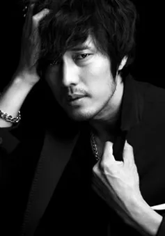 So Ji Sub từng được khuyên thẩm mỹ