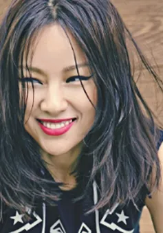 Lee Hyo Ri từng tự ti về đôi chân ngắn