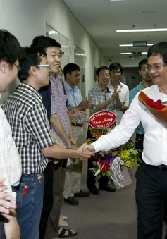 TGĐ Trần Bình Minh chúc mừng TTSX các chương trình Thể thao nhân dịp 21/6