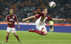 Tin chuyển nhượng 13/12: Liverpool bất ngờ ra tay cứu Torres