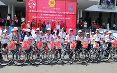 “Hành trình cuộc sống” trao tặng 770 xe đạp cho trẻ em nghèo