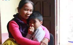 Hai cháu bé mồ côi cha bị tai nạn nghiêm trọng mong được giúp đỡ