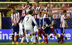 Chấm điểm derby Madrid: Oblak tỏa sáng, Mandzukic vật vờ