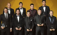 C.Ronaldo tuyên bố "đọ bóng vàng" cùng Messi mùa sau
