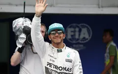 F1 Malaysian Grand Prix: Lewis Hamilton khẳng định sức mạnh