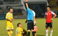 Tình trạng bạo lực có dấu hiệu trở lại các sân cỏ V.League