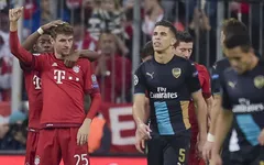 Bayern 5-1 Arsenal: Thảm họa Munich!