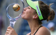 Tay vợt trẻ Belinda Bencic hoàn tất câu chuyện cổ tích tại Rogers Cup 2015