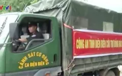 Công an tỉnh Điện Biên hỗ trợ bà con vùng lũ huyện Tuần Giáo