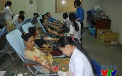 Đoàn Thanh niên Đài THVN tổ chức "Trung thu yêu thương" cho các bệnh nhi