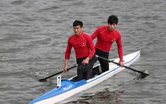 Tính toán hướng gió – kỹ năng quan trọng của VĐV đua thuyền