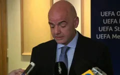 UEFA kêu gọi hoãn bầu Chủ tịch FIFA do bê bối tham nhũng