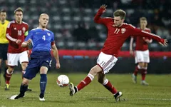 Lập hattrick, Bendtner tuyên bố: “Đây mới là đẳng cấp của tôi”