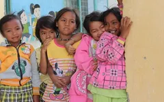 15 tỷ đồng giúp các em nhỏ khó khăn trong tháng Vì trẻ em