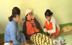 Xót thương bé 12 tuổi bất đắc dĩ trở thành “trụ cột” gia đình