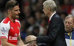 HLV Wenger: Walcott đang cạnh tranh vị trí với Giroud