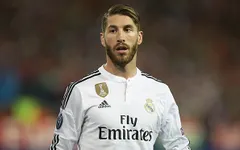 Sergio Ramos “nằng nặc” đòi tới Man Utd