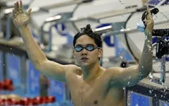 NÓNG: Kình ngư số 1 Singapore đánh bại cả "huyền thoại sống" Michael Phelps