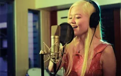 Chuyện "đứa con của mặt trăng" xinh đẹp đất Hà thành