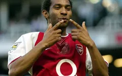 Cựu sao Arsenal sợ ĐT Anh không được dự EURO 2018 vì rời EU