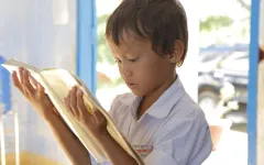 Cậu học trò dân tộc Chăm nhà nghèo với nghị lực vượt khó học giỏi