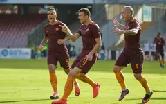 VIDEO, Napoli 1-3 AS Roma: Dzeko lập cú đúp, Roma thắng trận thứ 3 liên tiếp