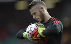 Chơi tuyệt hay, "thánh" De Gea vẫn xếp... bét tại nước Anh