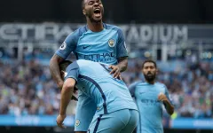 Sterling tỏa sáng, Man City "về cùng đội" với Man Utd, Chelsea