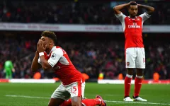 VIDEO, Arsenal 0-0 Middlesbrough: Wenger đón sinh nhật kém vui, Pháo thủ vẫn lên ngôi đầu