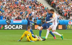 VIDEO EURO 2016: Chiellini chớp cơ hội, mở tỷ số cho Italia