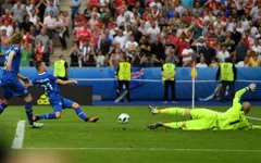 VIDEO EURO 2016, Iceland 2-1 Áo: Thắng kịch tính, Iceland giành ngôi nhì bảng F