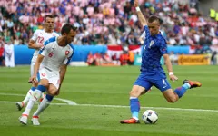 VIDEO EURO 2016, Czech 0-1 Croatia: Perisic khiến Petr Cech phải bó tay bằng cú sút chân trái