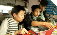 Khát vọng đổi đời của chàng trai khuyết tật Nguyễn Hữu Chuyền