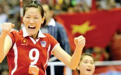 Ngọc Hoa, Thanh Thúy đồng hành cùng đội bóng chuyền vô địch Thái Lan