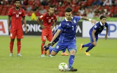 Ngôi sao ĐT Thái Lan, Charyl Chappuis quyết đánh bại Singapore giành vé sớm