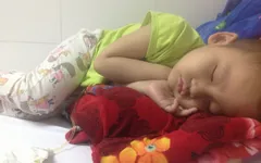 Ước mơ được đến trường của bé gái 4 tuổi mắc bệnh ung thư máu