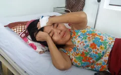 "Bệnh của con thế nào rồi cũng chết, mẹ ơi"