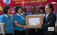 Những món quà ý nghĩa từ đất liền gửi tới Trường Sa