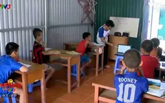 Bỏ kỳ nghỉ hè, sinh viên Hải Phòng dạy tiếng Anh miễn phí cho trẻ em nghèo