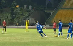 ĐT Việt Nam và CLB Avispa Fukuoka có buổi tập đầu tiên tại Cần Thơ