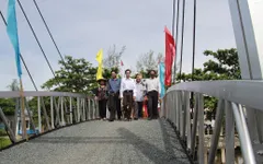 “Nhịp cầu ước mơ” đến với xã Hòa Thuận (Kiên Giang)