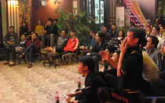 Bán kết AFF Cup Việt Nam - Indonesia: Các cửa hàng cafe như Mỹ Đình thu nhỏ