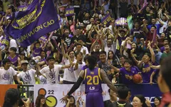 Lật ngược thế cờ phút chót, HCMC Wings đoạt vé vào chung kết