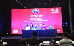 Cựu danh thủ Man Utd Denis Irwin “kết” nhất Cristiano Ronaldo