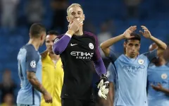 Đón Bravo, Man City hứa sẽ giúp Joe Hart được "hạnh phúc"