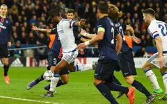 HLV Hiddink tin Chelsea sẽ lội ngược dòng nhờ bàn thắng của Mikel