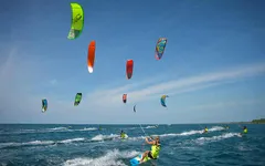 Giải lướt ván diều quốc tế 2016 chính thức khởi tranh tại Ninh Thuận